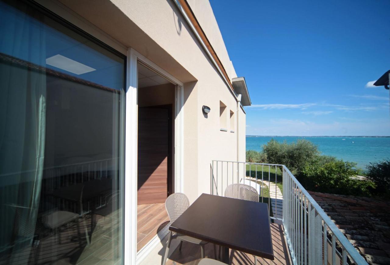 Smeraldo Dip Villa Canneto ซีร์มิโอเน ภายนอก รูปภาพ